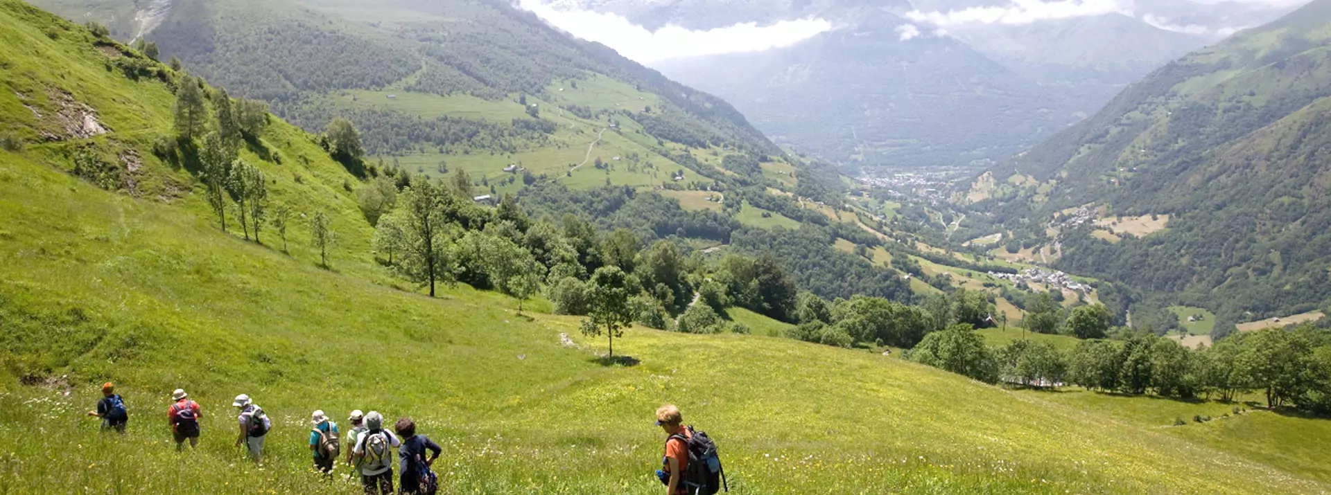 Et si vous passiez vos prochaines vacances en camping à Luz Saint-Sauveur dans les Hautes-Pyrénées ?