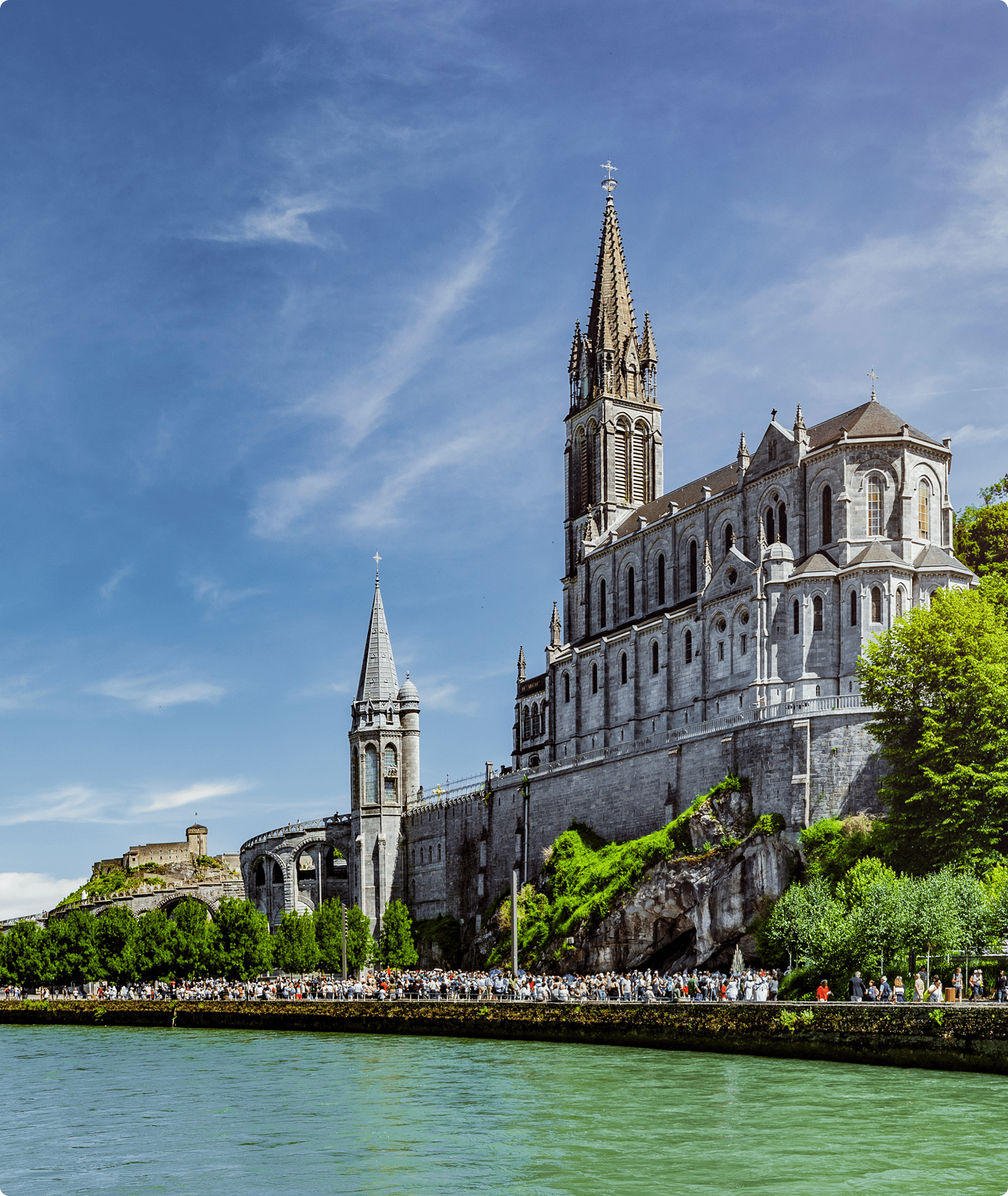 camping proche de lourdes