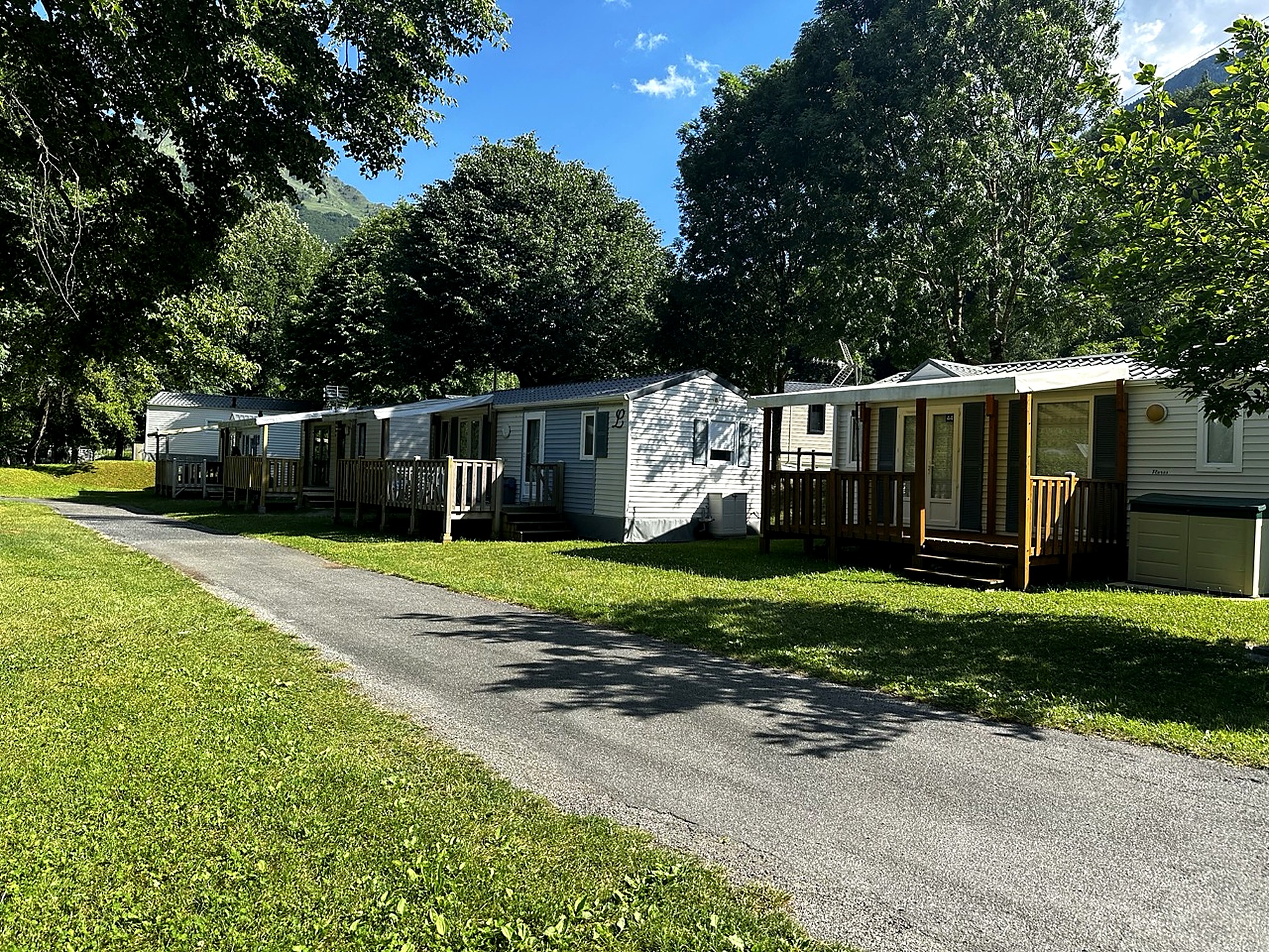 chalets mobil homes a louer dans les pyrenees