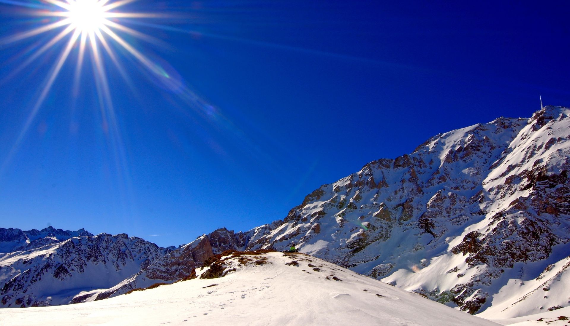 Pic du midi de bigorre en hautes pyrénées