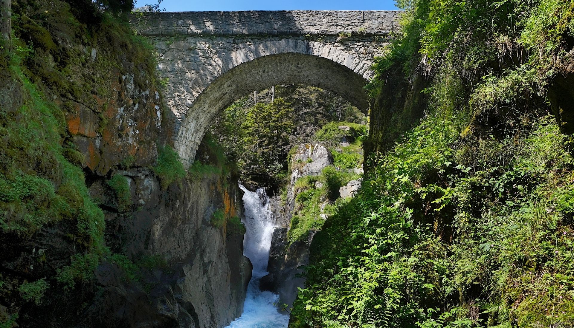 Pont d'espagne en hautes pyrénées