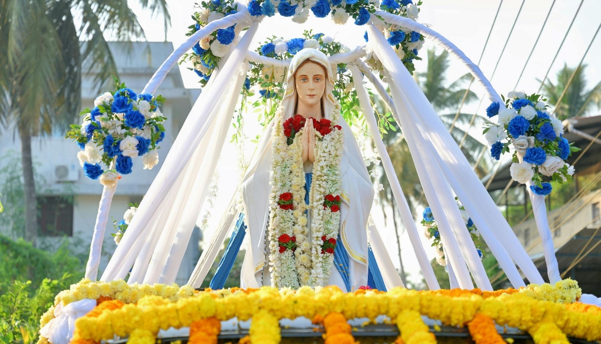 lourdes vierge marie